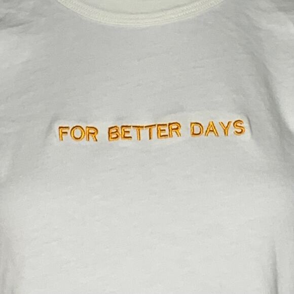 For Days Vintage NWT Top White For Better Days Embroiled on Gold Size XS - Picture 3 of 9